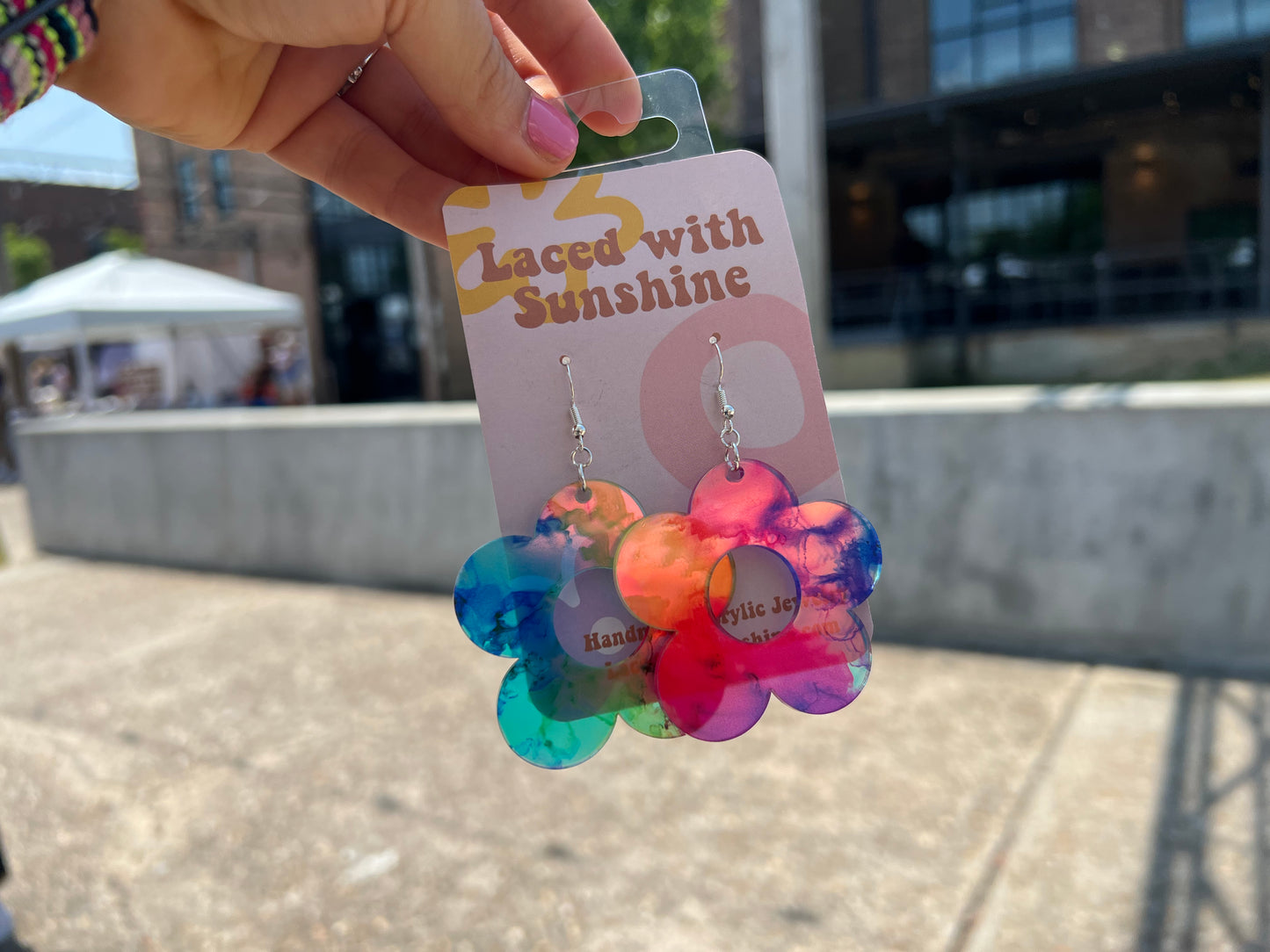 Large daisy earrings