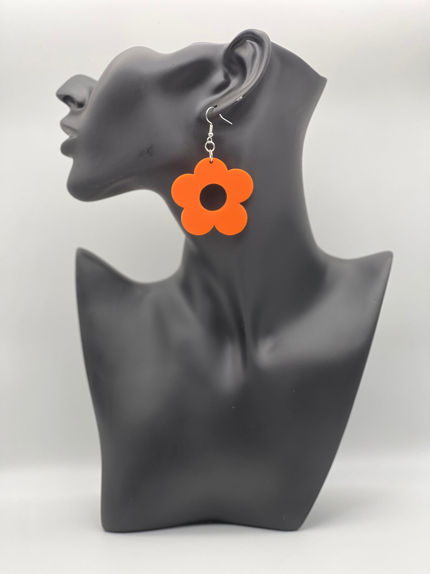 Orange Groovy Daisy Earrings