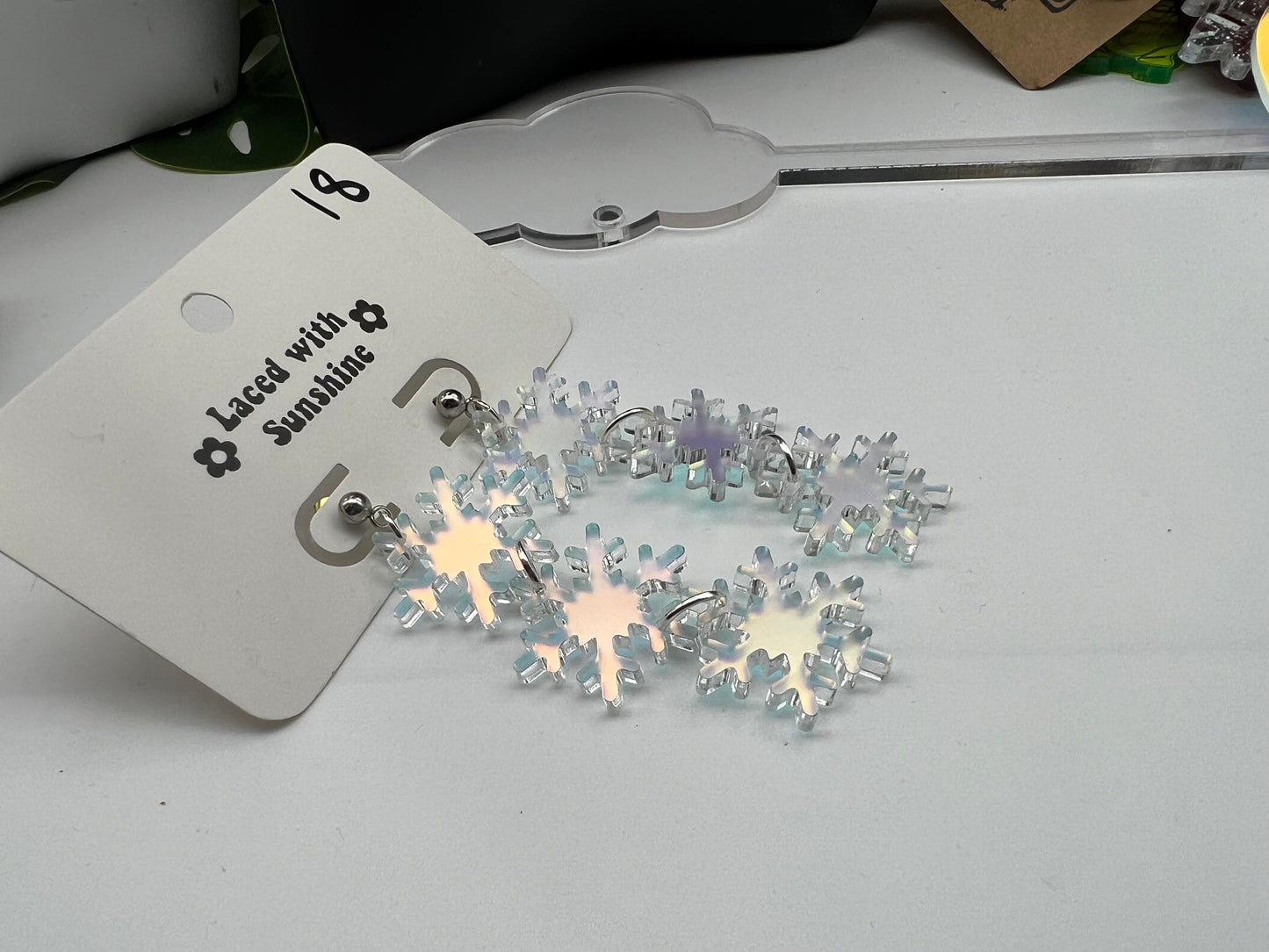 Snowflake chain